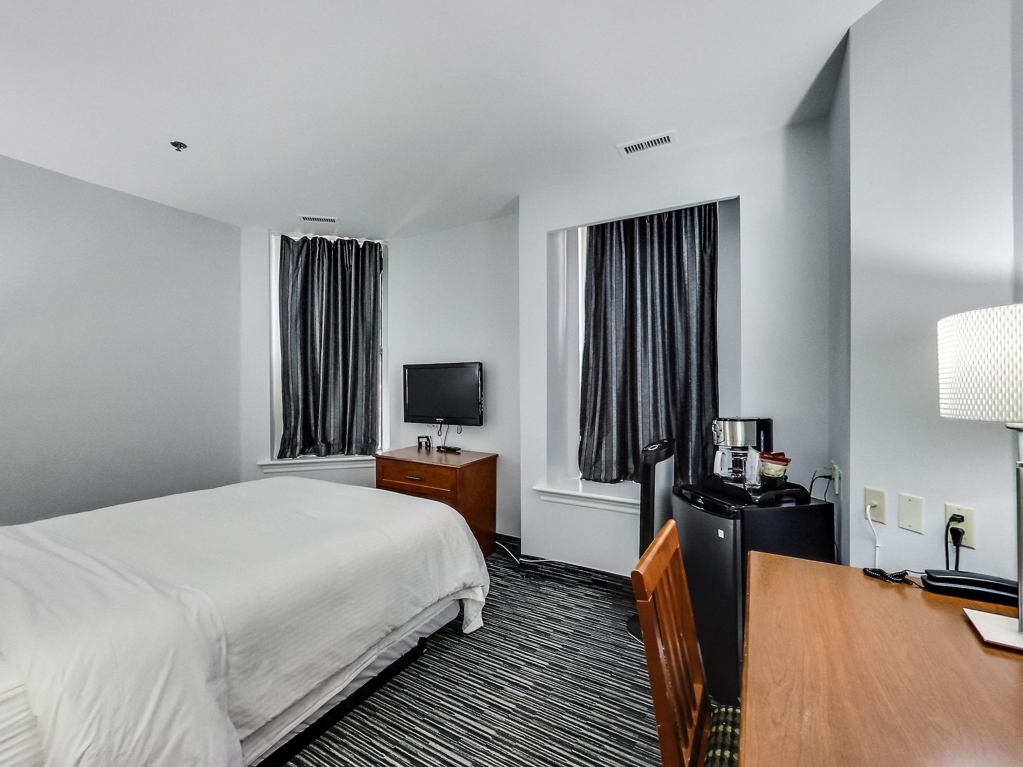 Isabella Hotel & Suites Toronto Kültér fotó