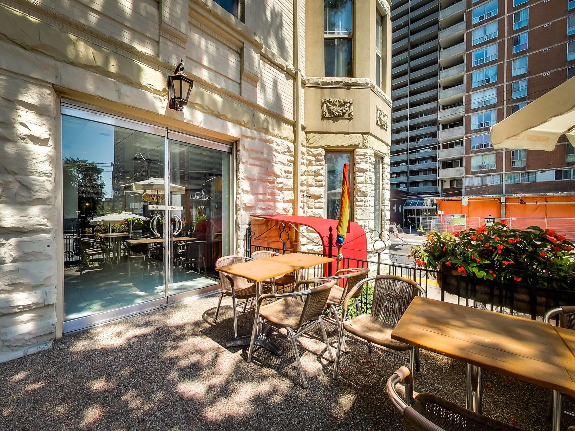 Isabella Hotel & Suites Toronto Kültér fotó